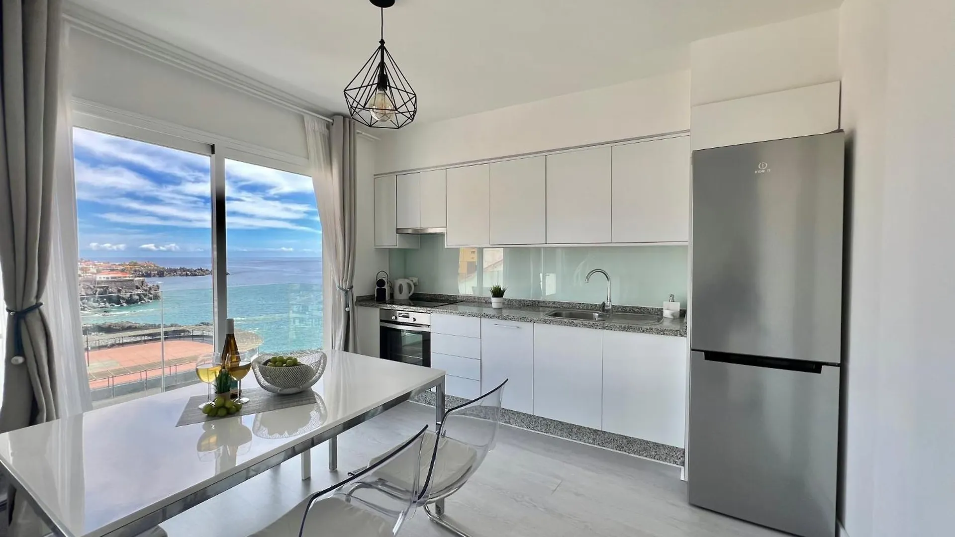 Paulmarie Apartment Atlantic View In Los Gigantes Puerto de Santiago